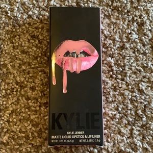 Kylie APRICOT Lip Kit
